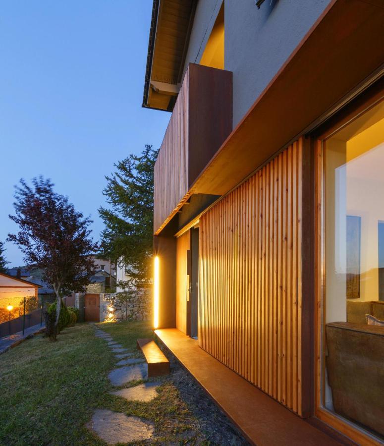 Villa Fantastica Casa De Diseno En Alp Exterior foto