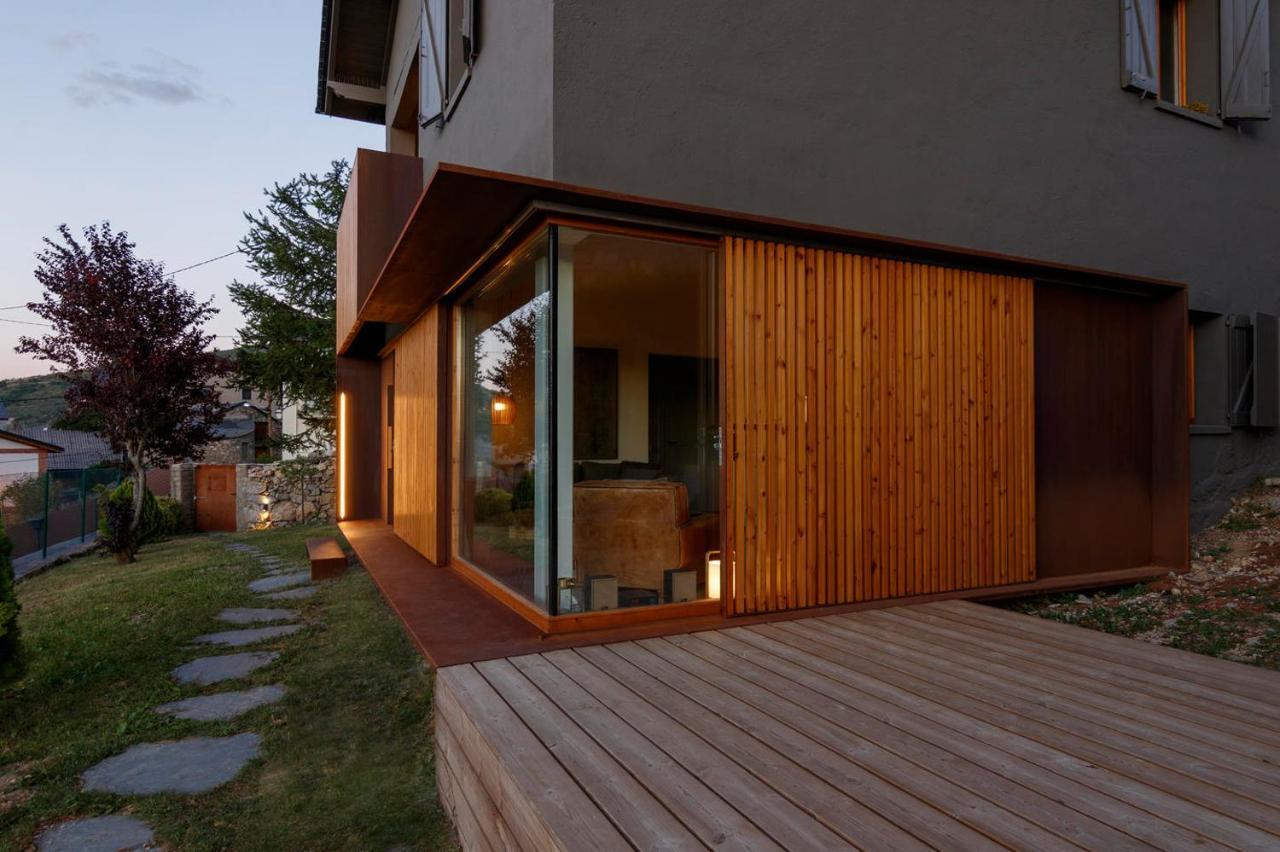 Villa Fantastica Casa De Diseno En Alp Exterior foto